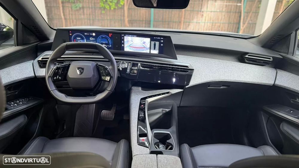 Peugeot 5008 1.2 Hybrid Allure e-DCS6 - 18