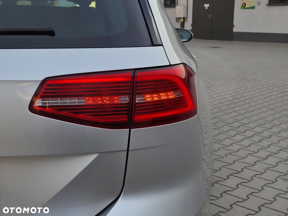 Volkswagen Passat 2.0 TDI BMT Highline DSG7 - 10