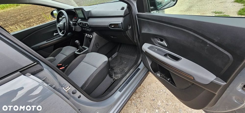 Dacia Jogger TCe 110 (7-Sitzer) Comfort - 24