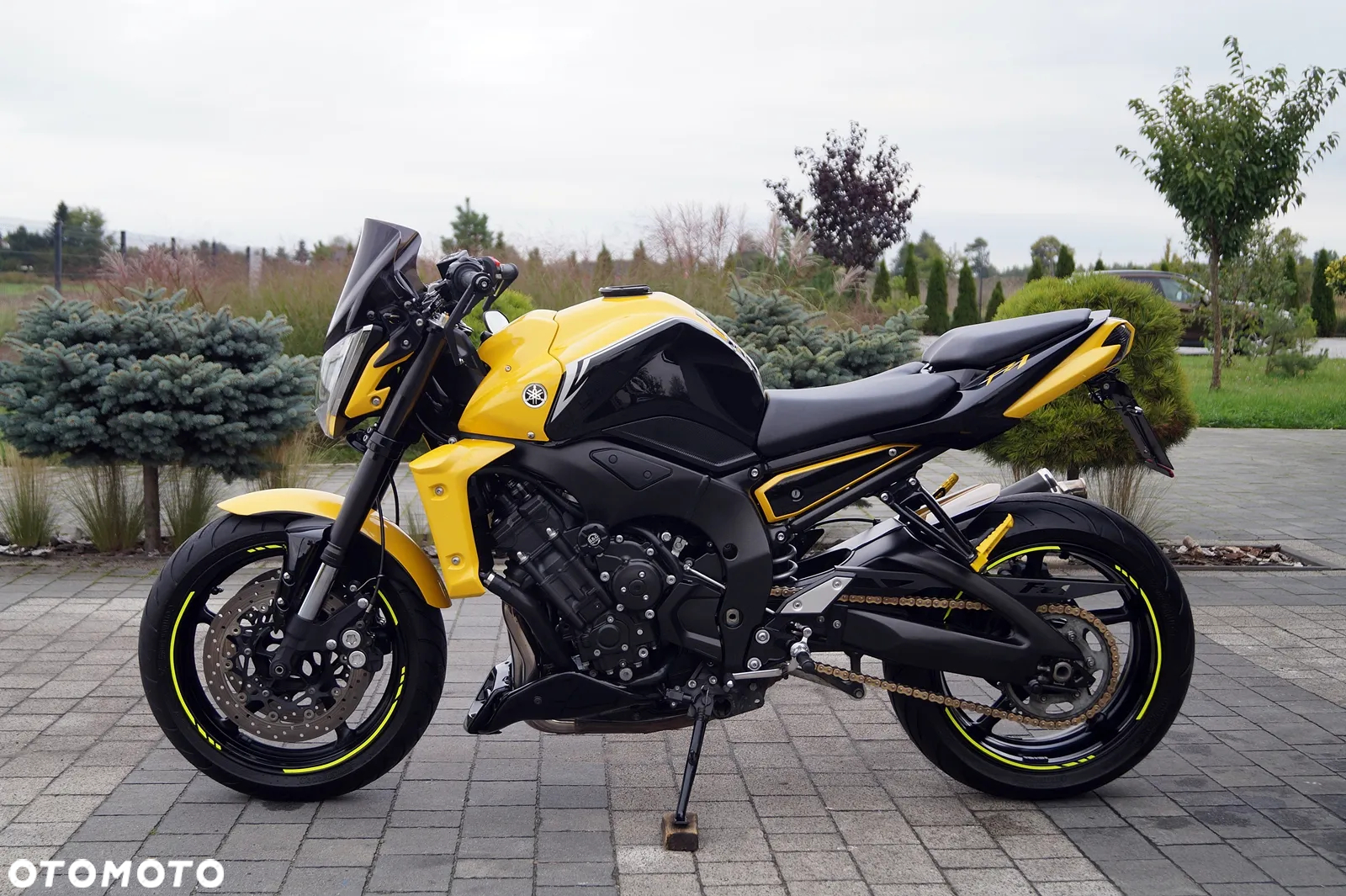 Yamaha FZ - 7