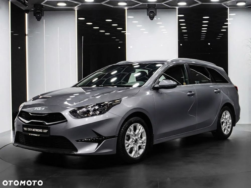 Kia Ceed 1.5 T-GDI M - 2
