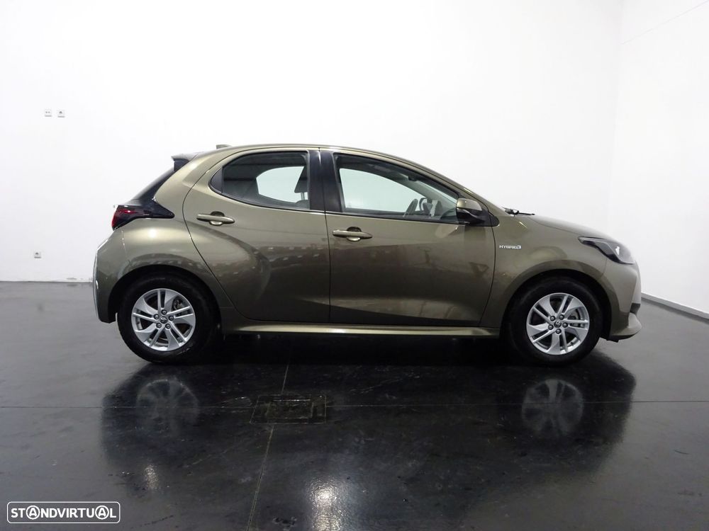 Toyota Yaris 1.5 HDF Comfort Plus - 25
