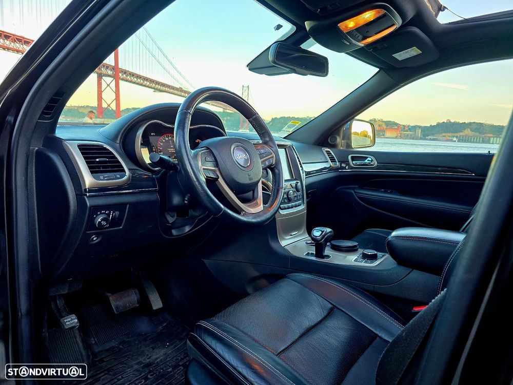 Jeep Grand Cherokee 3.0 CRD V6 Overland - 8