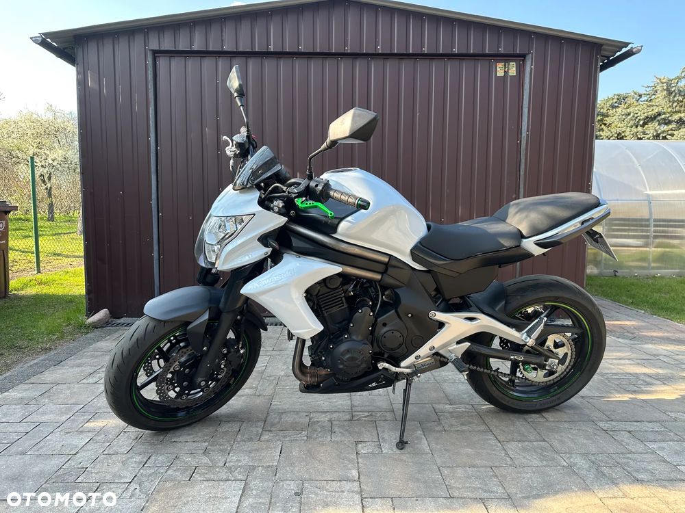 Kawasaki ER - 1