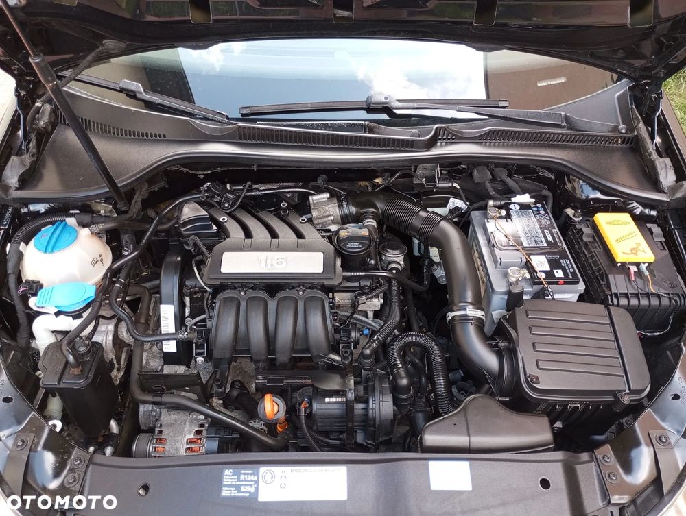 Volkswagen Golf - 28