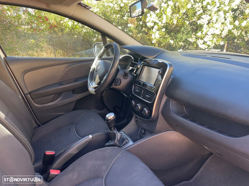 Renault Clio Sport Tourer 0.9 TCE - 6