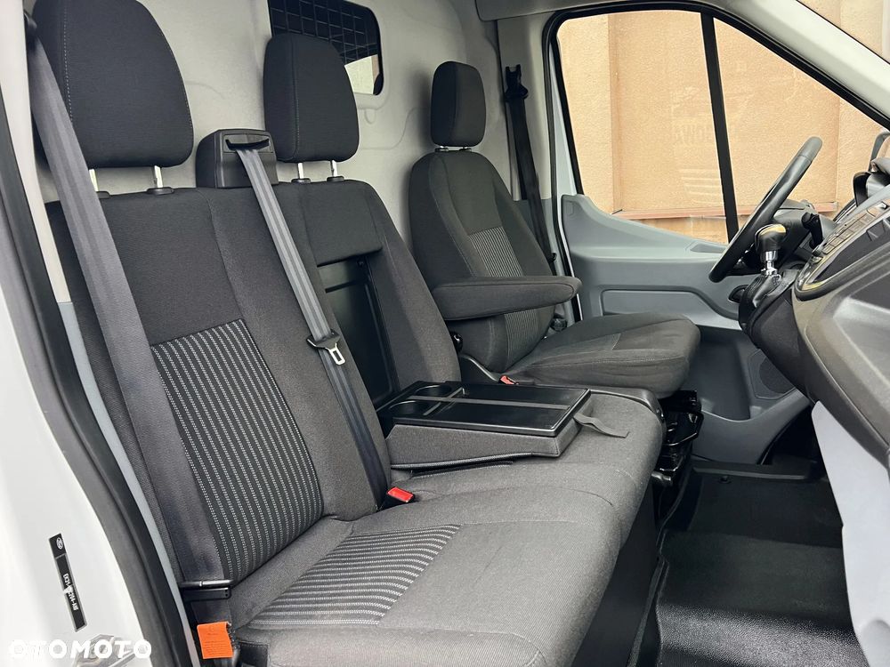 Ford Transit 2,2 L2H2 - 20
