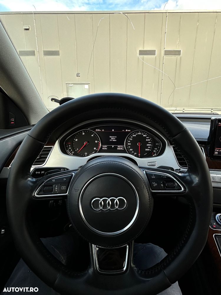 Audi A8 3.0 TDI DPF clean diesel quattro tiptronic - 11
