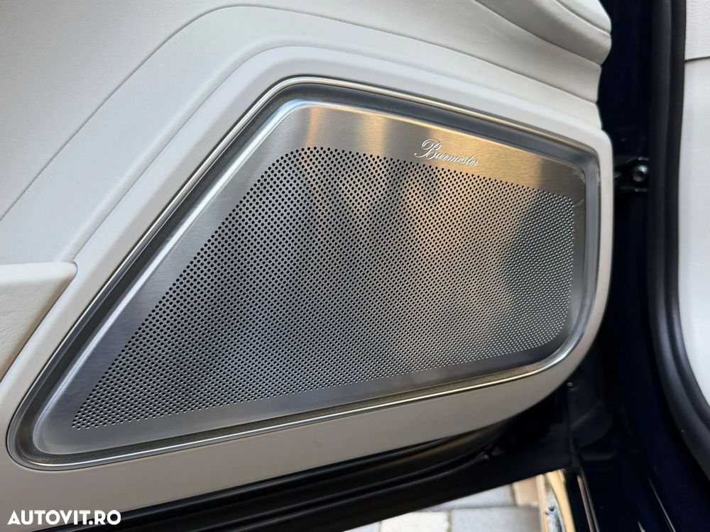 Porsche Panamera Turbo Sport Turismo - 23