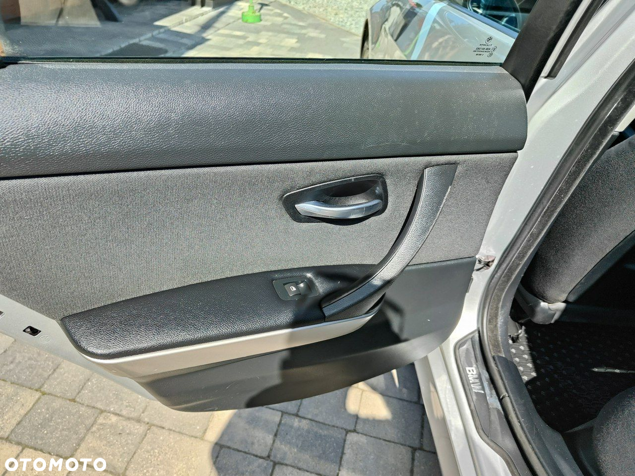 BMW Seria 3 318i - 25