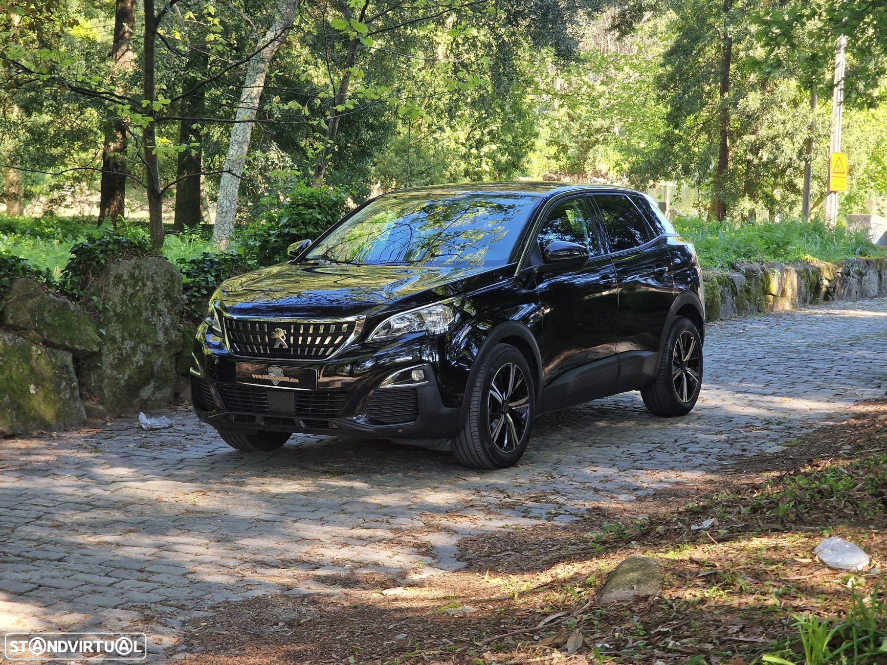 Peugeot 3008 1.5 BlueHDi Allure EAT8 - 4