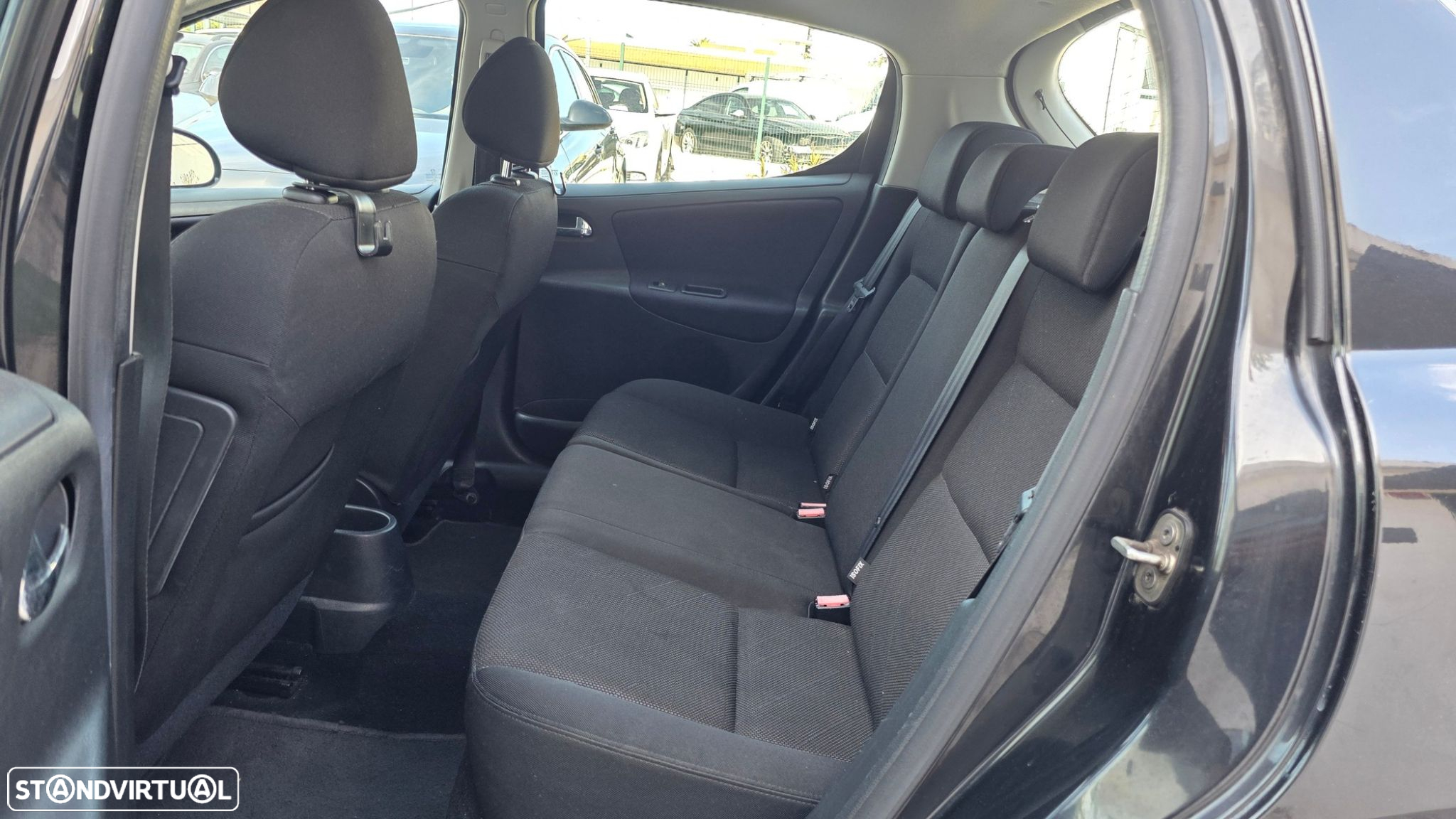 Peugeot 207 1.4 16V Sport - 11