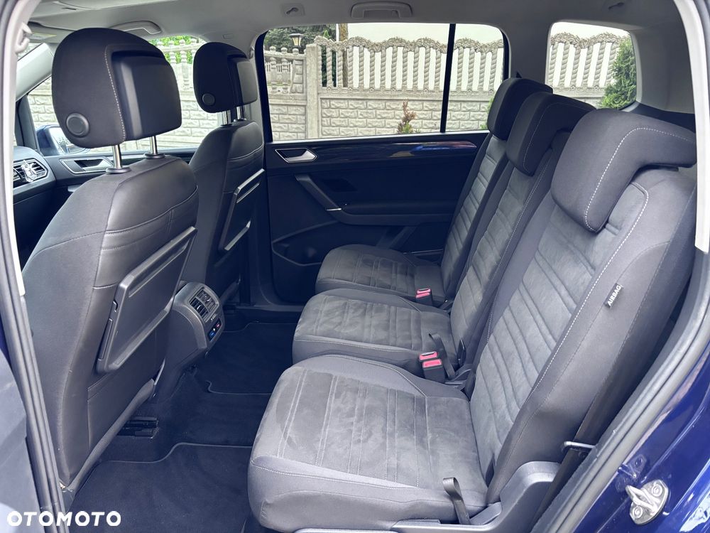 Volkswagen Touran 2.0 TDI BMT Special Edition DSG - 13