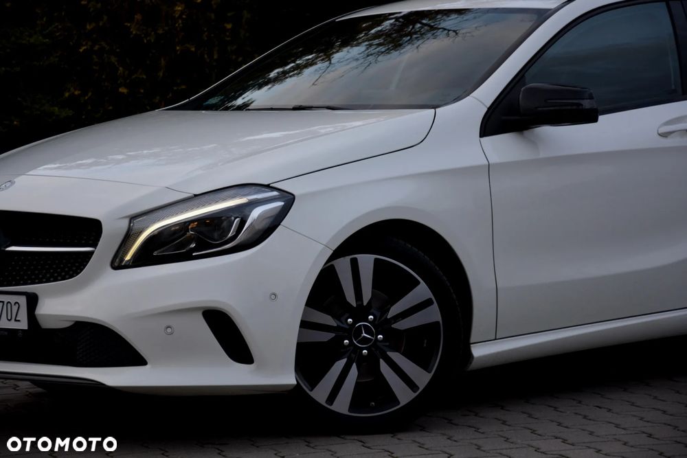 Mercedes-Benz Klasa A 180 7G-DCT - 25