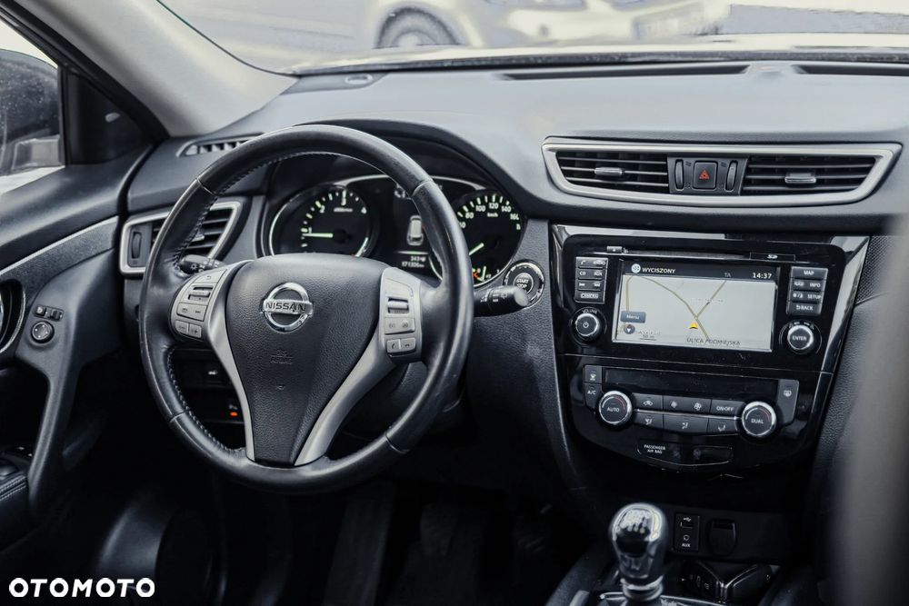 Nissan X-Trail - 8