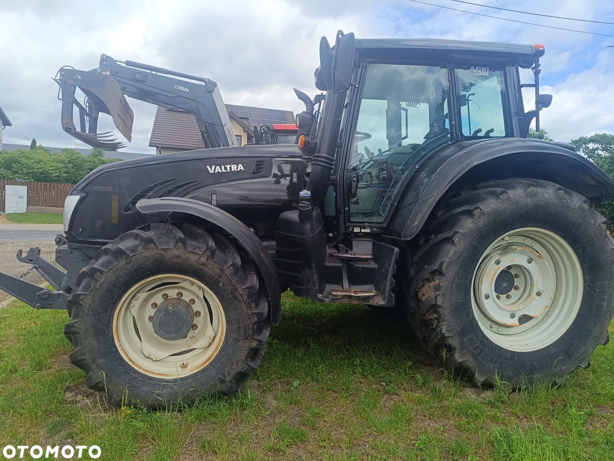 Valtra T163 - 1