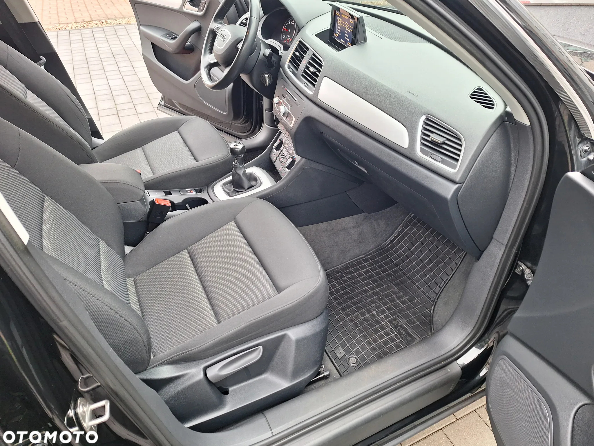 Audi Q3 2.0 TDI ultra - 25