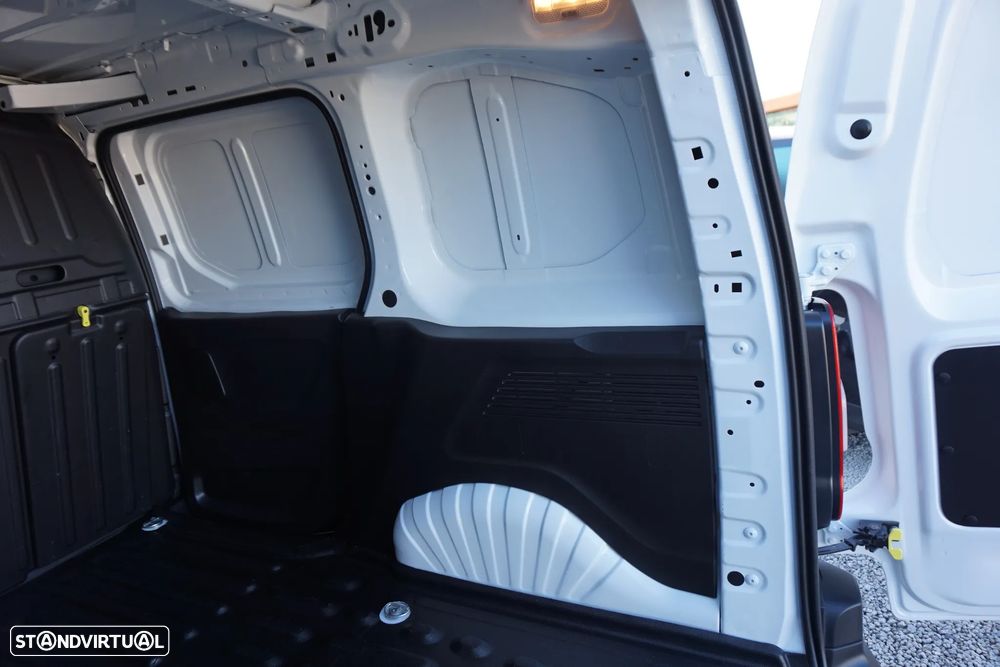 Opel Combo CDTI 102 Enjoy IVA dedutível - 19