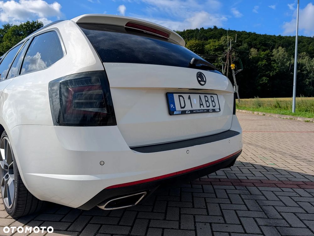 Skoda Octavia 2.0 TDI RS - 6