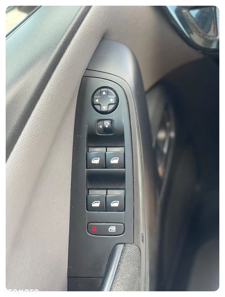 Citroën C4 Picasso BlueHDi 120 FEEL - 23