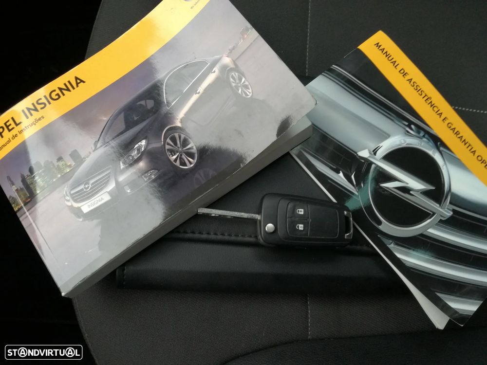 Opel Insignia Sports Tourer 2.0 CDTi Executive S/S - 34