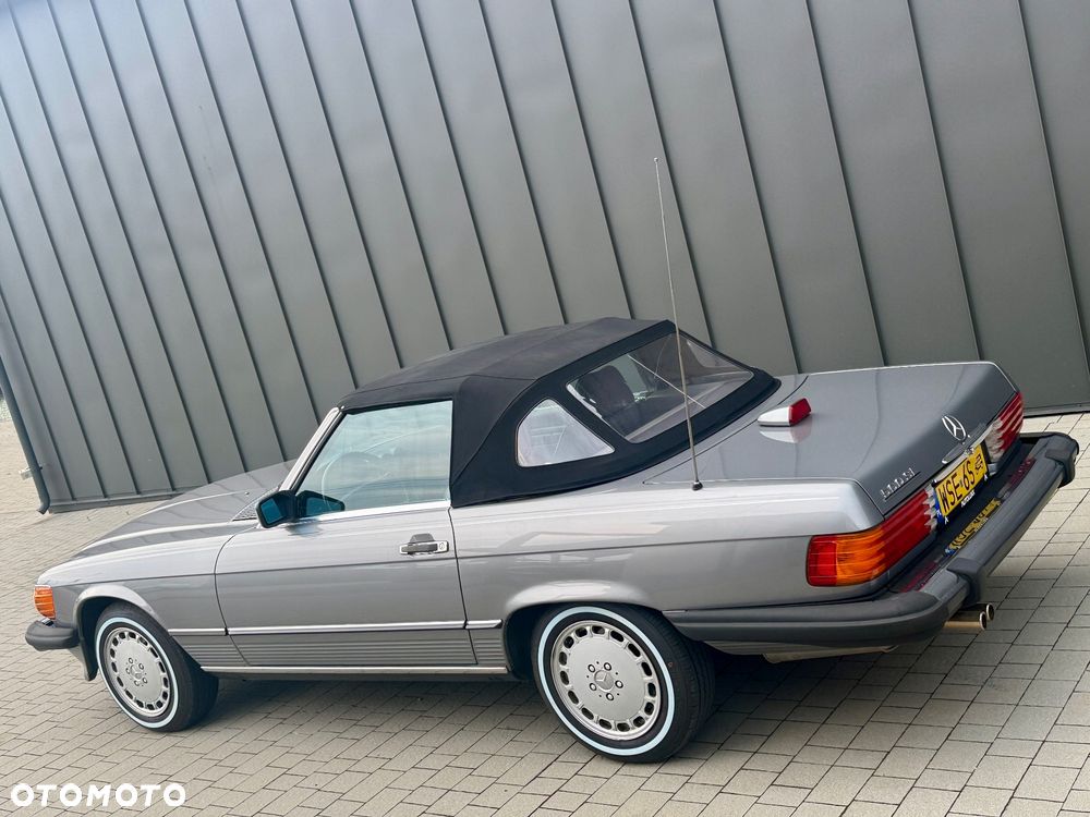 Mercedes-Benz SL - 14