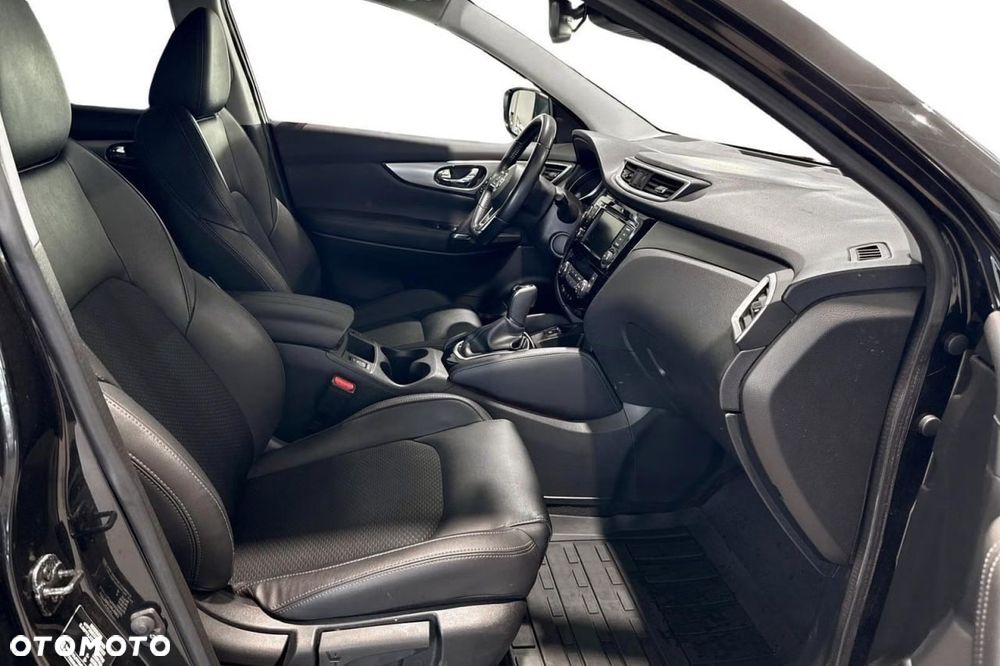 Nissan Qashqai 1.3 DIG-T DCT TEKNA - 10