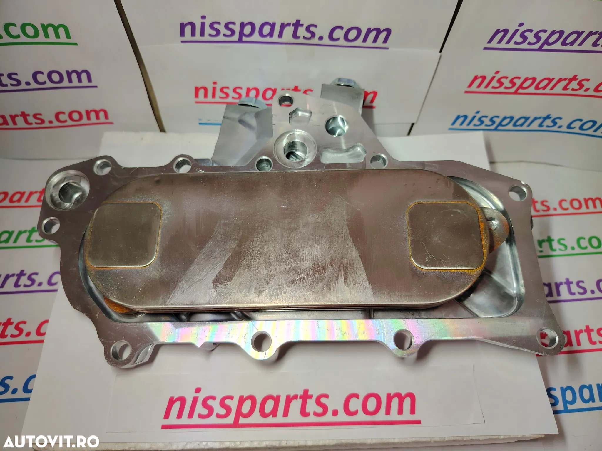 Termoflot racitor ulei Nissan Atleon Cabstar L35 Eco-T100 Trade Piese 21305G2400 2130569T62 2130569T63 2130569T0A 2130569T02 213050F000 213057T402 2130554T00 2130569T00 - 3