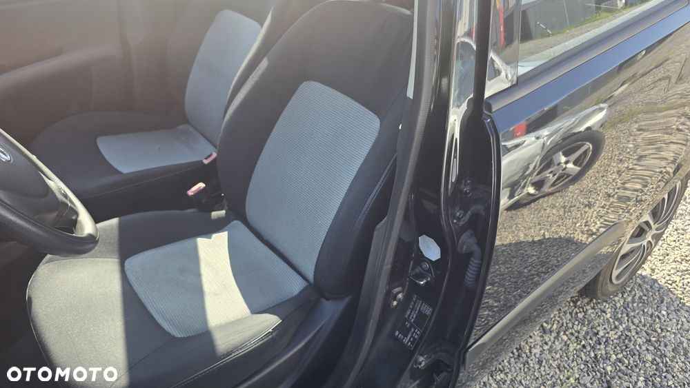 Hyundai i10 1.1 Comfort - 14