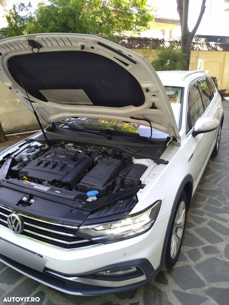 Volkswagen Passat 2.0 TDI 4Motion DSG BlueMotion Tech Highline - 29