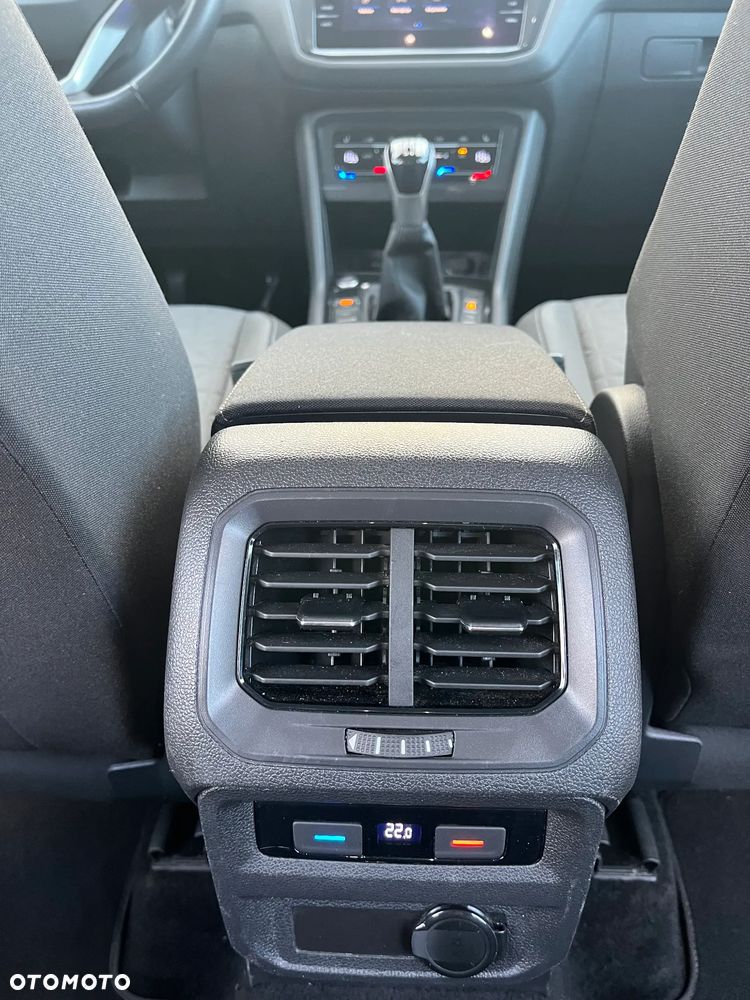 Volkswagen Tiguan - 23