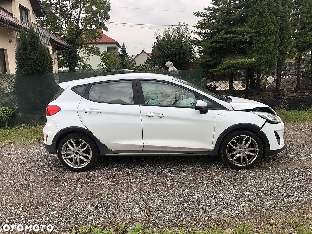Ford Fiesta 1.0 EcoBoost S&S ACTIVE - 6