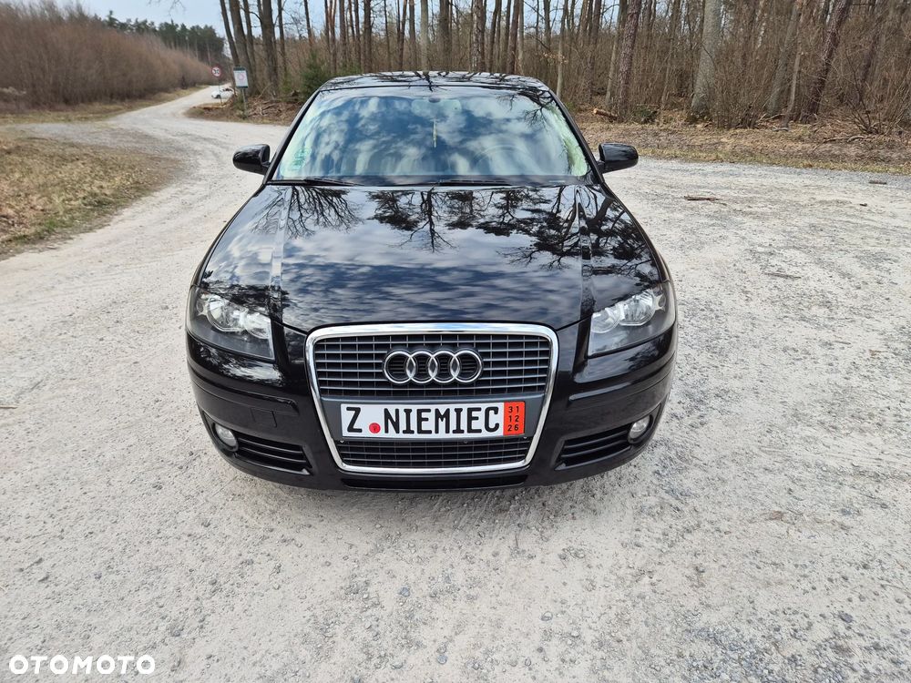 Audi A3 Sportback 2.0 TDI DPF Ambition - 2