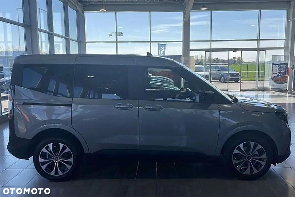 Ford Tourneo Courier - 6
