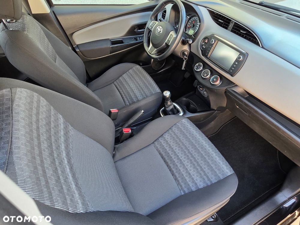Toyota Yaris - 20