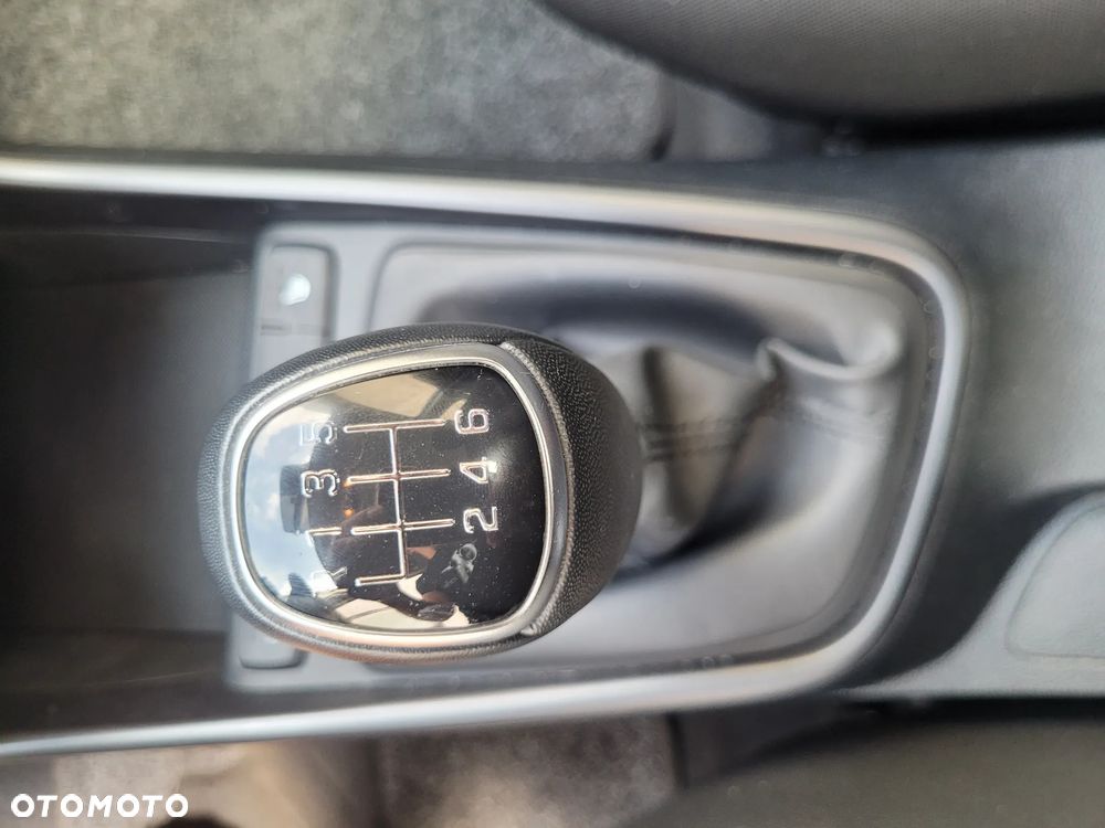 Hyundai i20 1.0 T-GDI 48V-Hybrid Connect & Go - 10