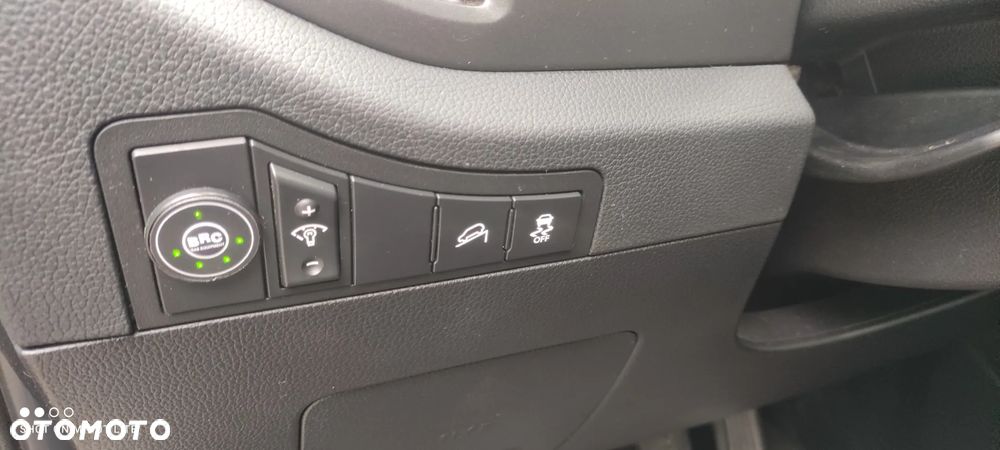 Kia Sportage - 8