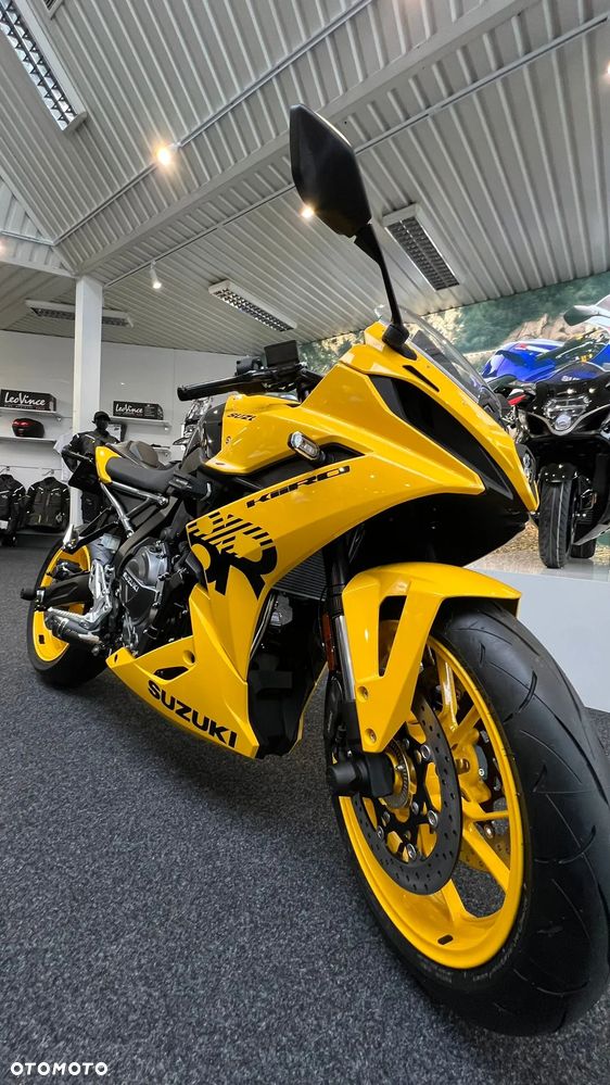 Suzuki GSX-R - 3