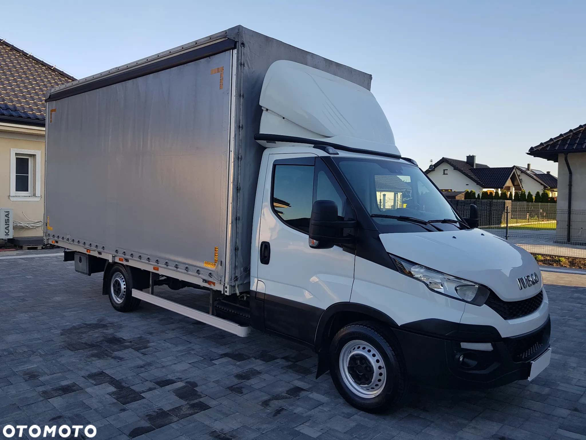 Iveco 35s180 Salon Polska - 2
