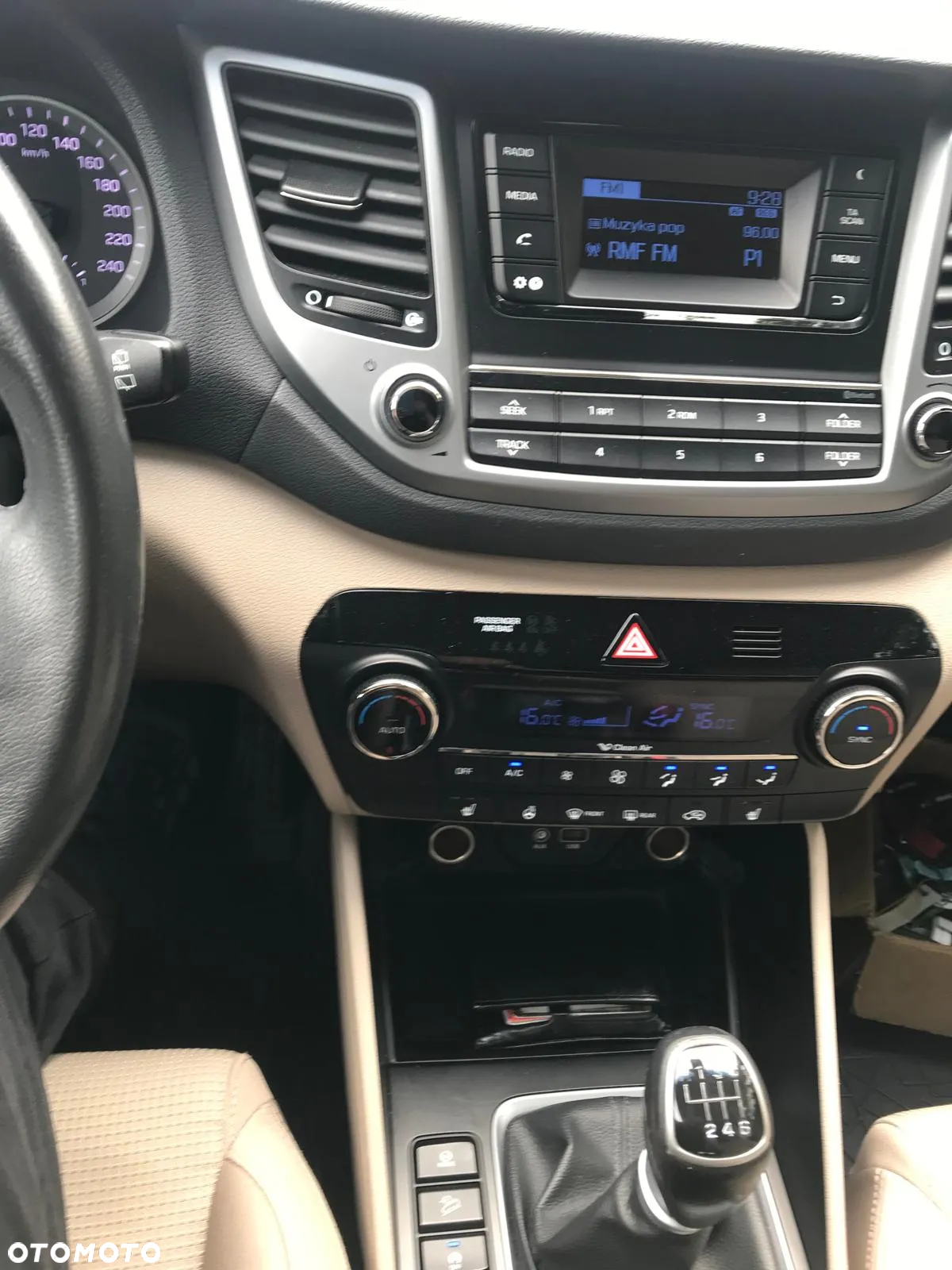Hyundai Tucson 1.6 GDi 2WD Trend - 9