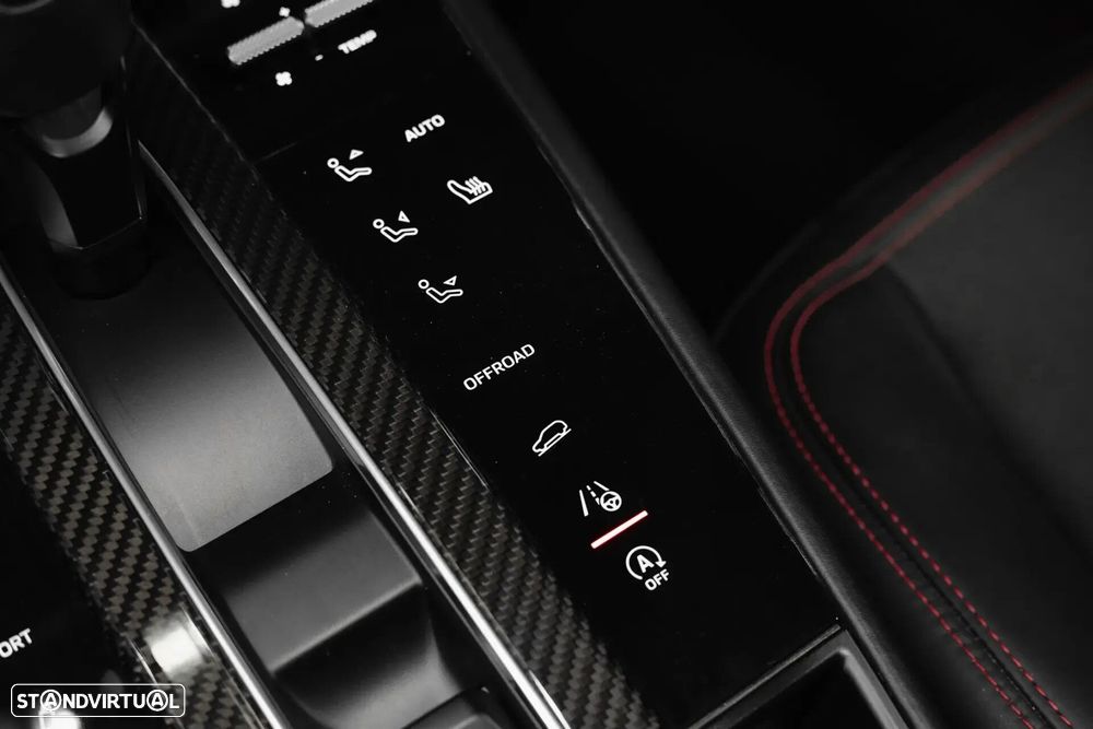 Porsche Macan GTS - 38