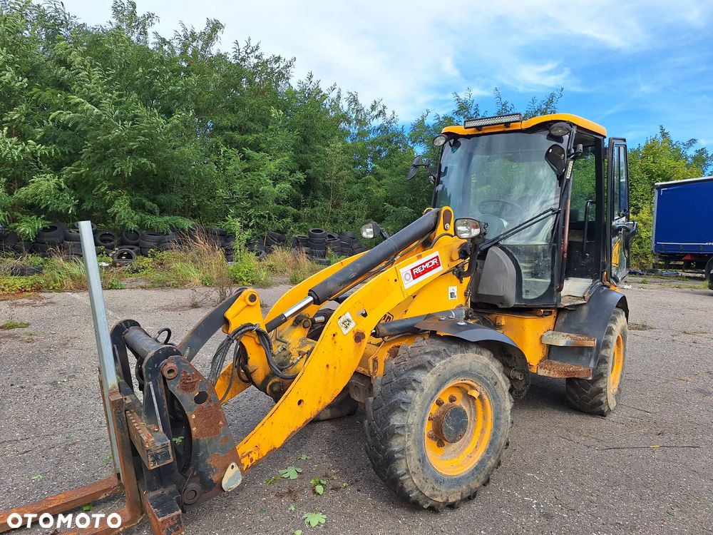 JCB 409 - 2