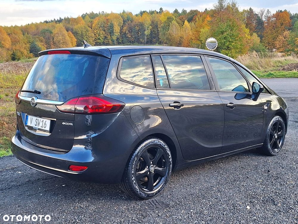 Opel Zafira 2015 photo 3