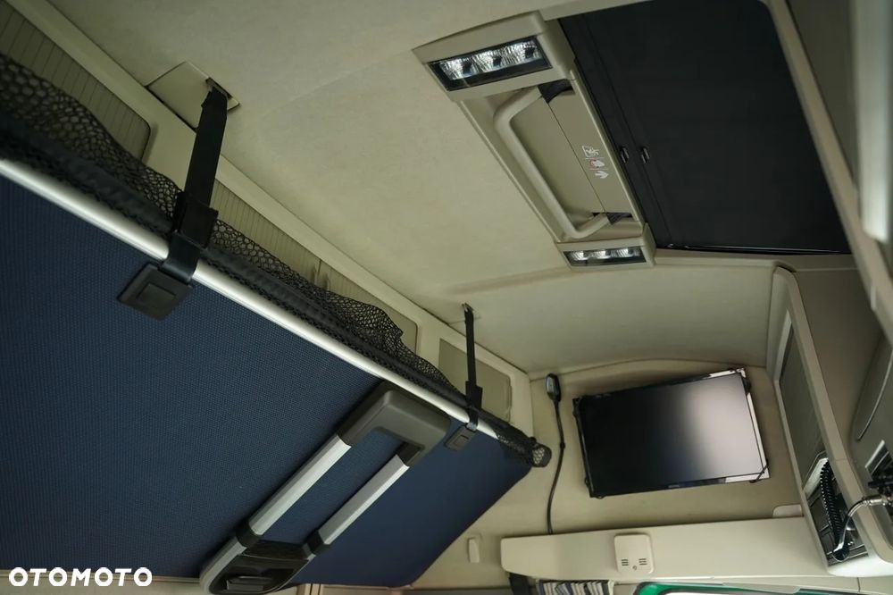 Volvo FH 500 / HYDRAULIKA / RETARDER / KLIMA POSTOJOWA / TV / I-SAVE /  I-SHIFT /  OPONY 100% - 33