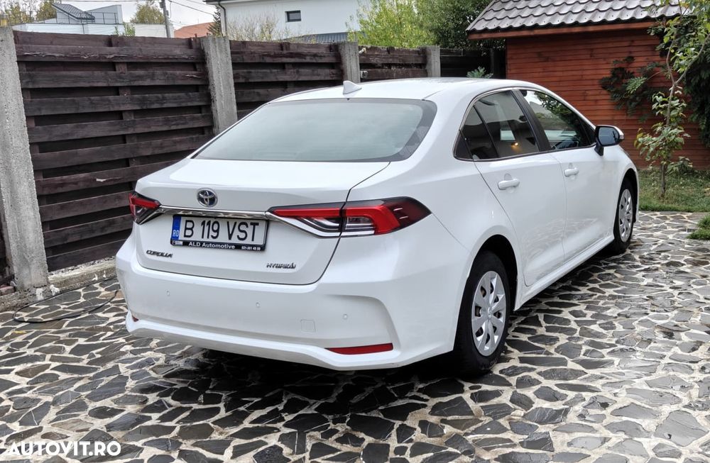 Toyota Corolla - 3