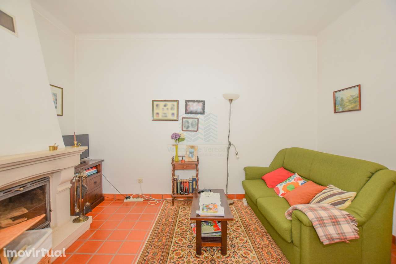 Moradia T3 com Anexos, Garagem e Terreno no Casal da Pinheira - Grande imagem: 4/60