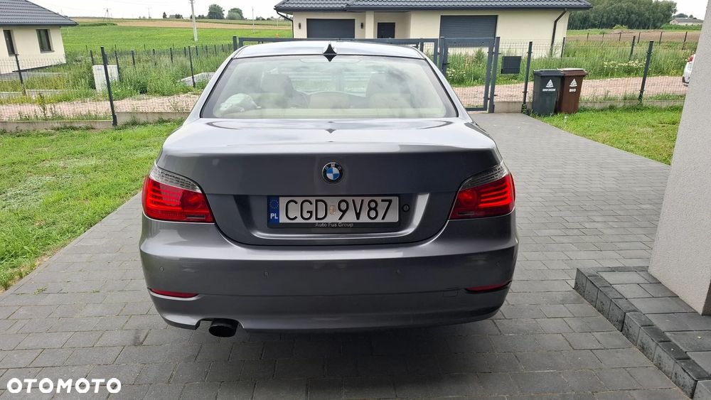 BMW Seria 5 520d - 6