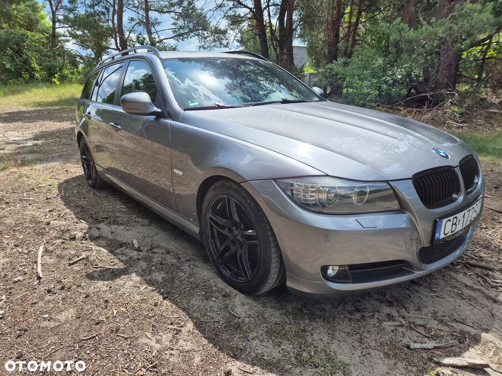 BMW Seria 3 320i - 7