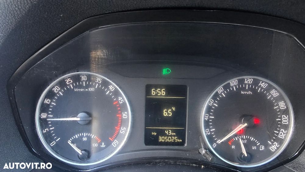 Skoda Octavia 1.9TDI 4x4 Ambiente - 13