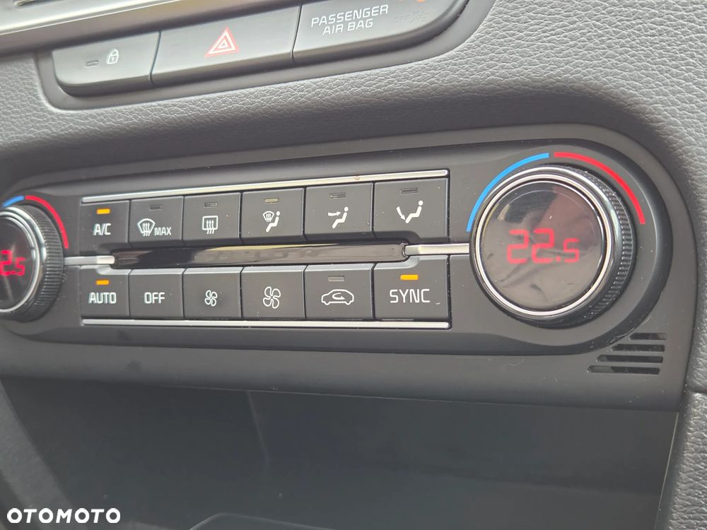 Kia Ceed 1.5 T-GDI M - 28